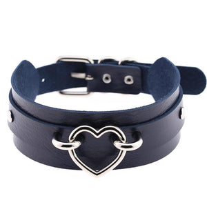 Faux leather heart choker necklace