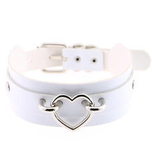 Load image into Gallery viewer, Faux leather heart choker necklace