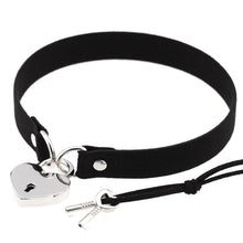 Load image into Gallery viewer, Lock heart choker collar