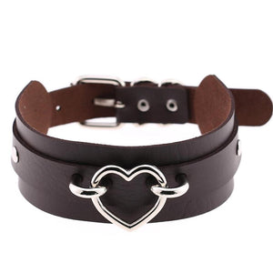 Faux leather heart choker necklace